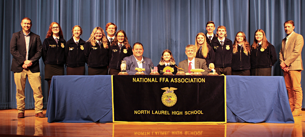 NLHS Proclamation signing with London Mayor Randall Weddle and Laurel County Schools Superintendent Dr. Doug Bennnett